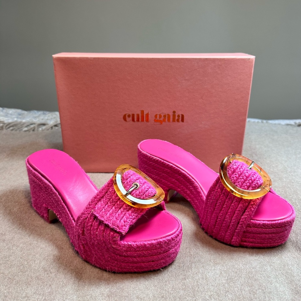 Cult Gaia Fuchsia Platform Slides with Buckle